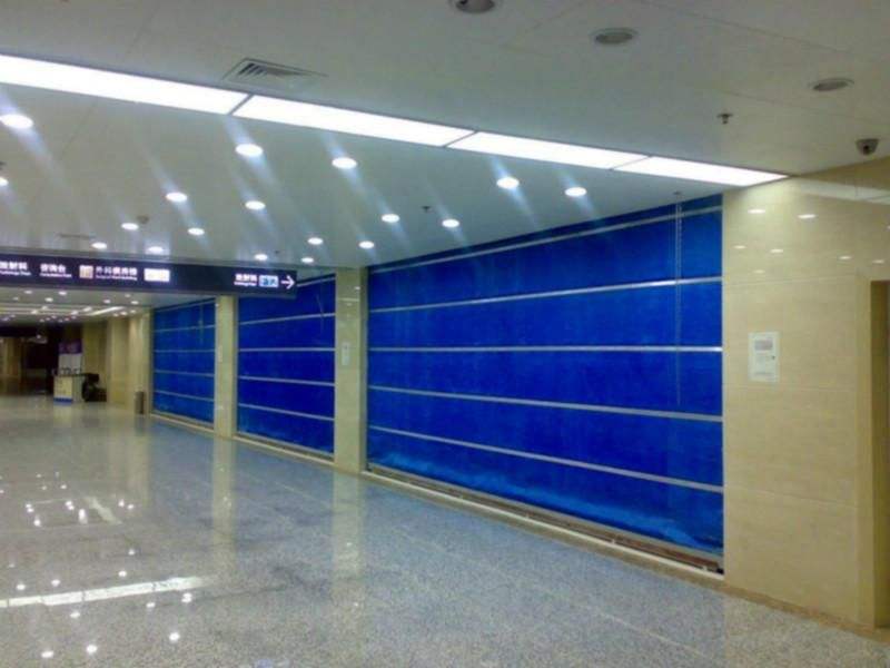 空降門